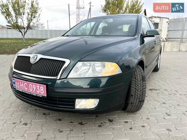 Зеленый Шкода Октавия, объемом двигателя 1.6 л и пробегом 215 тыс. км за 5500 $, фото 13 на Automoto.ua