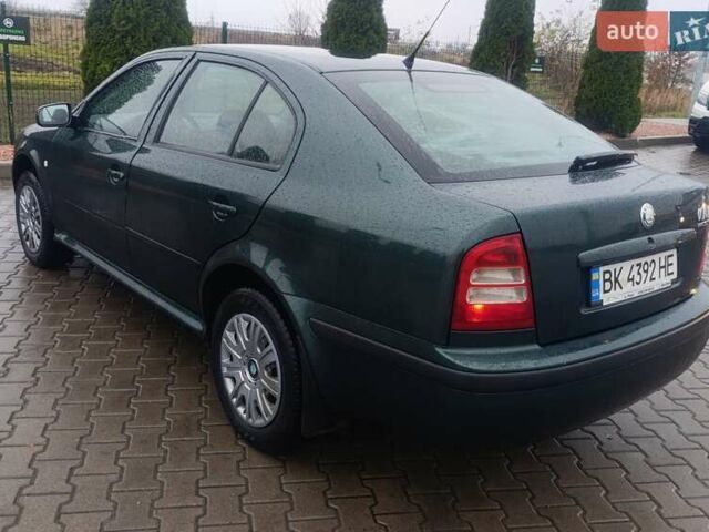 Зеленый Шкода Октавия, объемом двигателя 1.6 л и пробегом 224 тыс. км за 4250 $, фото 10 на Automoto.ua