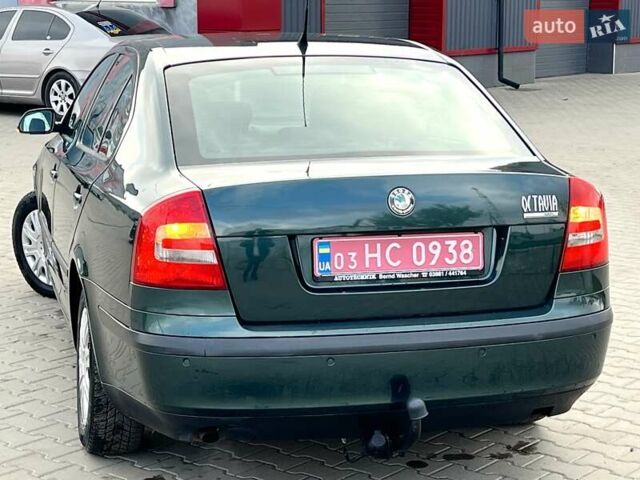 Зеленый Шкода Октавия, объемом двигателя 1.6 л и пробегом 215 тыс. км за 5500 $, фото 15 на Automoto.ua