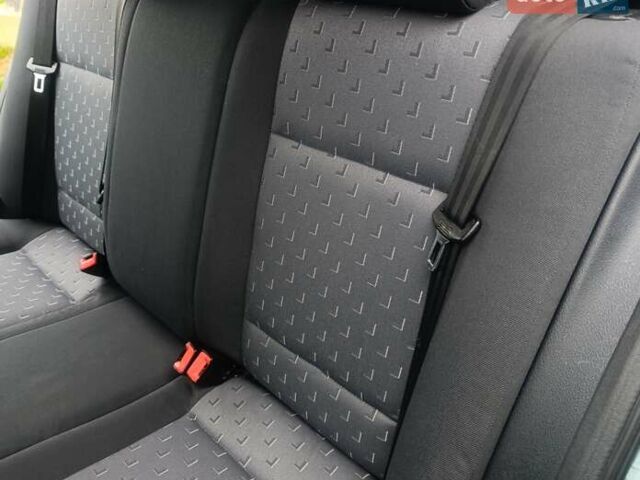 Зеленый Шкода Октавия, объемом двигателя 1.6 л и пробегом 224 тыс. км за 4250 $, фото 15 на Automoto.ua