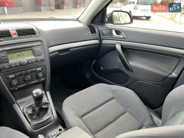 Зеленый Шкода Октавия, объемом двигателя 1.6 л и пробегом 215 тыс. км за 5500 $, фото 23 на Automoto.ua