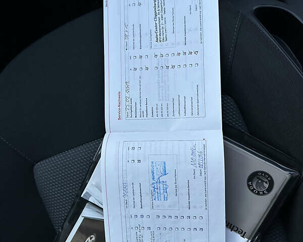 Шкода Октавия 2006 в Тернополе на Automoto.ua Зеленый Шкода Октавия, объемом двигателя 1.6 л и пробегом 197 тыс. км за 6850 $, фото 52 на Automoto.ua