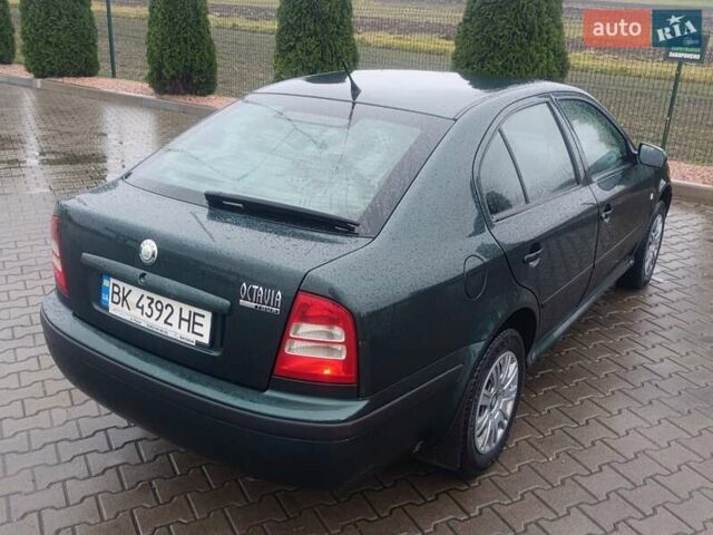 Зеленый Шкода Октавия, объемом двигателя 1.6 л и пробегом 224 тыс. км за 4250 $, фото 8 на Automoto.ua
