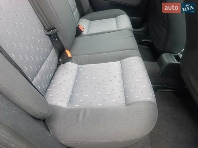 Зеленый Шкода Октавия, объемом двигателя 1.6 л и пробегом 224 тыс. км за 4250 $, фото 16 на Automoto.ua