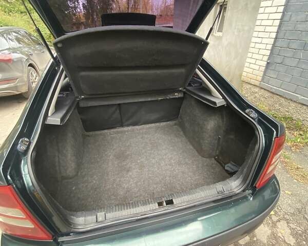 Шкода Октавия 2006 в Нежине на Automoto.ua Зеленый Шкода Октавия, объемом двигателя 1.6 л и пробегом 253 тыс. км за 3900 $, фото 6 на Automoto.ua