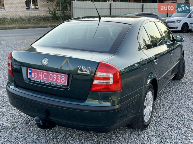 Зелений Шкода Октавія, об'ємом двигуна 1.6 л та пробігом 213 тис. км за 6499 $, фото 9 на Automoto.ua