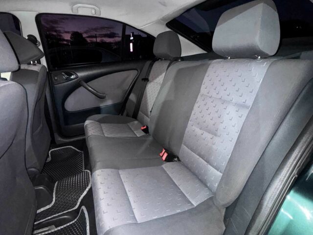 Зеленый Шкода Октавия, объемом двигателя 1.6 л и пробегом 275 тыс. км за 5700 $, фото 8 на Automoto.ua