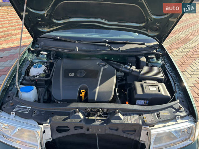 Зеленый Шкода Октавия, объемом двигателя 1.6 л и пробегом 220 тыс. км за 5900 $, фото 13 на Automoto.ua