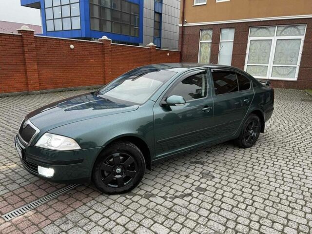 Зеленый Шкода Октавия, объемом двигателя 2 л и пробегом 270 тыс. км за 6999 $, фото 1 на Automoto.ua