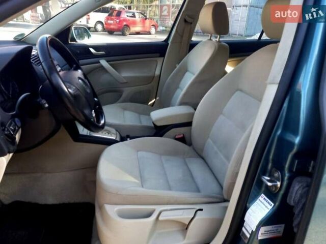 Зелений Шкода Октавія, об'ємом двигуна 1.6 л та пробігом 203 тис. км за 7500 $, фото 43 на Automoto.ua