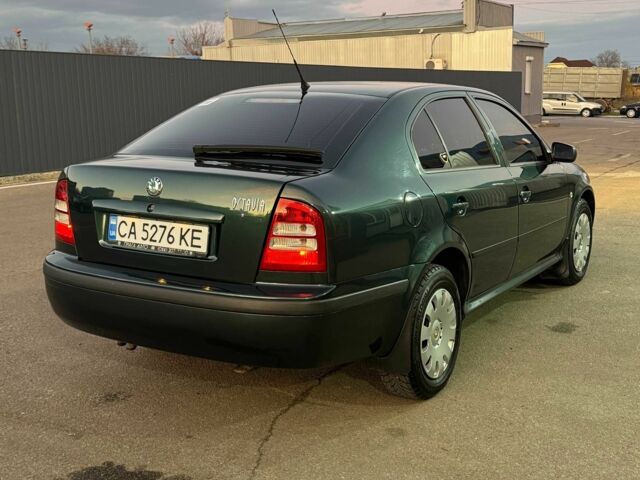 Зеленый Шкода Октавия, объемом двигателя 1.6 л и пробегом 275 тыс. км за 5700 $, фото 4 на Automoto.ua