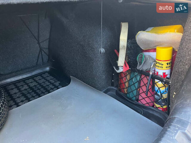 Зелений Шкода Октавія, об'ємом двигуна 1.6 л та пробігом 392 тис. км за 4400 $, фото 26 на Automoto.ua