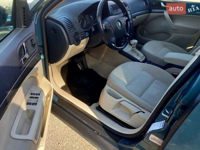 Зелений Шкода Октавія, об'ємом двигуна 1.6 л та пробігом 203 тис. км за 7500 $, фото 44 на Automoto.ua