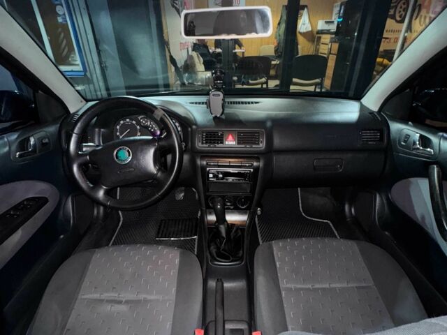 Зеленый Шкода Октавия, объемом двигателя 1.6 л и пробегом 275 тыс. км за 5700 $, фото 9 на Automoto.ua