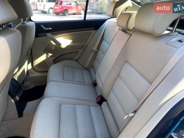 Зелений Шкода Октавія, об'ємом двигуна 1.6 л та пробігом 203 тис. км за 7500 $, фото 48 на Automoto.ua