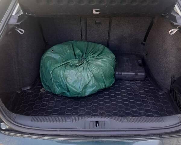 Зелений Шкода Октавія, об'ємом двигуна 1.6 л та пробігом 199 тис. км за 6400 $, фото 5 на Automoto.ua