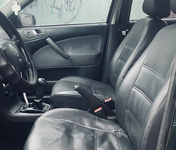 Зелений Шкода Октавія, об'ємом двигуна 1.6 л та пробігом 222 тис. км за 5150 $, фото 5 на Automoto.ua