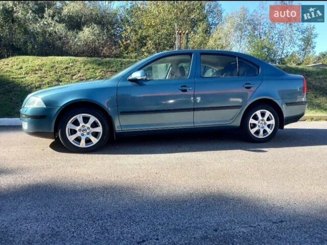 Зелений Шкода Октавія, об'ємом двигуна 1.6 л та пробігом 203 тис. км за 7500 $, фото 4 на Automoto.ua