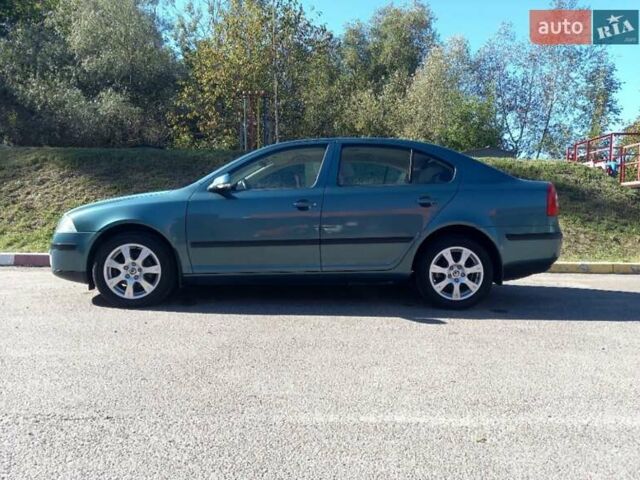 Зелений Шкода Октавія, об'ємом двигуна 1.6 л та пробігом 203 тис. км за 7500 $, фото 11 на Automoto.ua