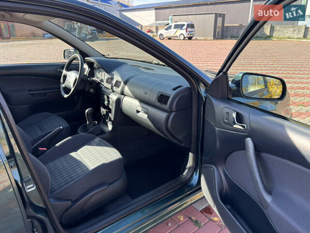 Зеленый Шкода Октавия, объемом двигателя 1.6 л и пробегом 220 тыс. км за 5900 $, фото 10 на Automoto.ua