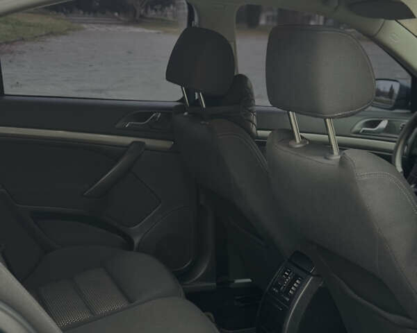 Зелений Шкода Октавія, об'ємом двигуна 1.8 л та пробігом 255 тис. км за 6100 $, фото 21 на Automoto.ua