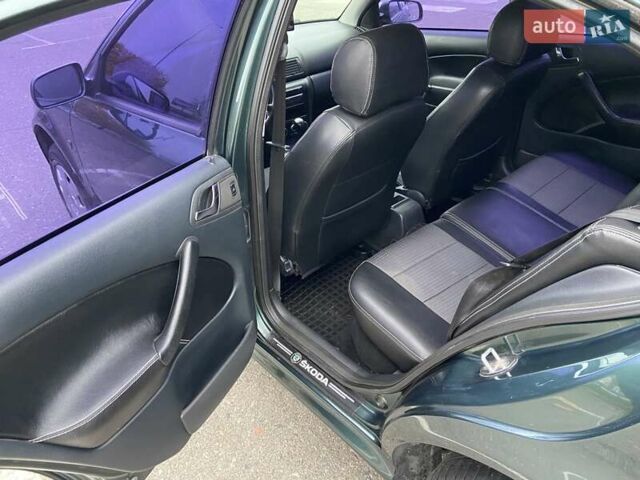 Зеленый Шкода Октавия, объемом двигателя 1.6 л и пробегом 193 тыс. км за 5600 $, фото 10 на Automoto.ua