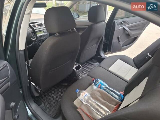 Зеленый Шкода Октавия, объемом двигателя 1.6 л и пробегом 195 тыс. км за 6700 $, фото 9 на Automoto.ua