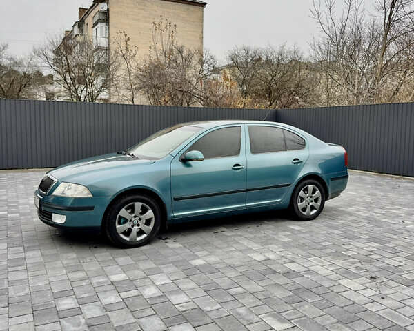 Зеленый Шкода Октавия, объемом двигателя 1.97 л и пробегом 318 тыс. км за 6450 $, фото 3 на Automoto.ua