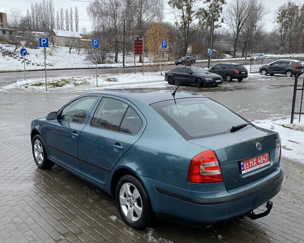 Зеленый Шкода Октавия, объемом двигателя 1.6 л и пробегом 231 тыс. км за 6400 $, фото 8 на Automoto.ua