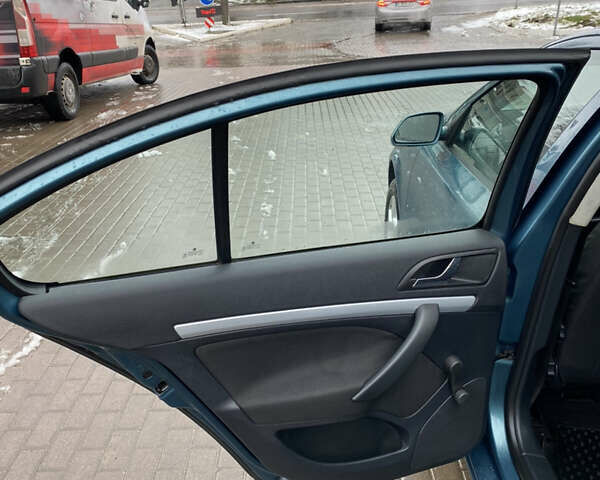 Зеленый Шкода Октавия, объемом двигателя 1.6 л и пробегом 231 тыс. км за 6400 $, фото 14 на Automoto.ua