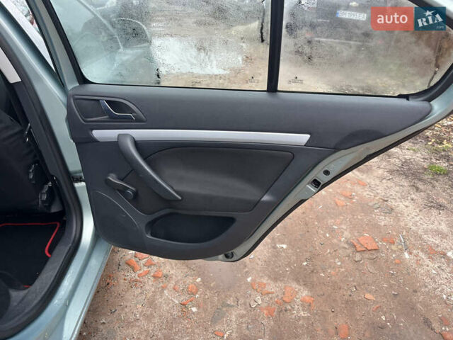 Зелений Шкода Октавія, об'ємом двигуна 1.6 л та пробігом 229 тис. км за 8500 $, фото 59 на Automoto.ua