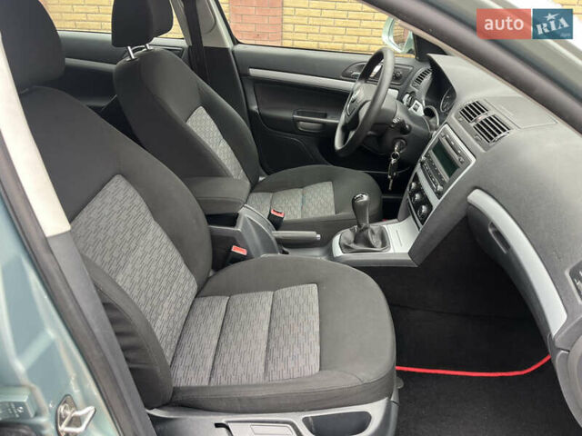 Зелений Шкода Октавія, об'ємом двигуна 1.6 л та пробігом 229 тис. км за 8500 $, фото 67 на Automoto.ua