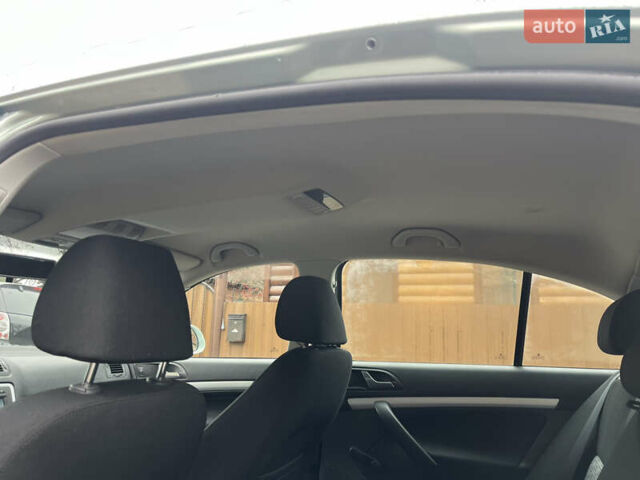 Зелений Шкода Октавія, об'ємом двигуна 1.6 л та пробігом 229 тис. км за 8500 $, фото 54 на Automoto.ua