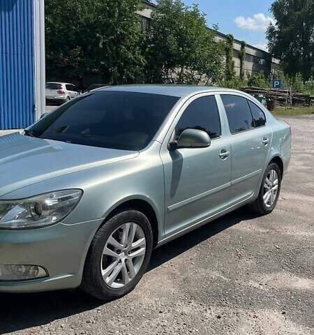 Шкода Октавия 2009 в Гайсине на Automoto.ua Зеленый Шкода Октавия, объемом двигателя 1.9 л и пробегом 297 тыс. км за 8500 $, фото 7 на Automoto.ua