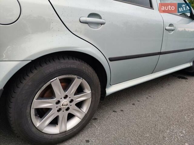 Зелений Шкода Октавія, об'ємом двигуна 1.6 л та пробігом 213 тис. км за 6300 $, фото 8 на Automoto.ua