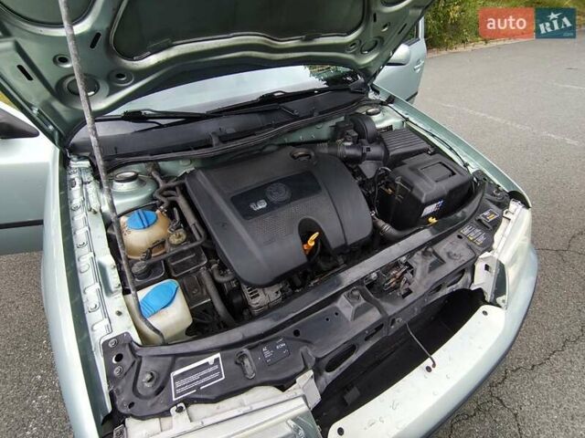 Зелений Шкода Октавія, об'ємом двигуна 1.6 л та пробігом 213 тис. км за 6300 $, фото 21 на Automoto.ua