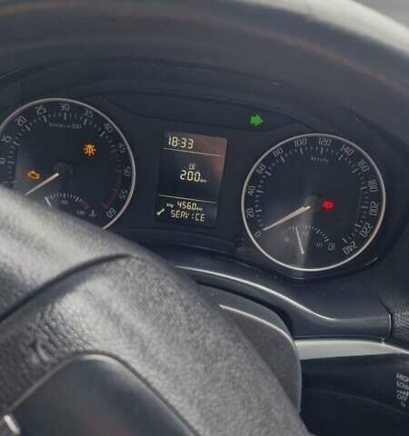 Зеленый Шкода Октавия, объемом двигателя 1.6 л и пробегом 239 тыс. км за 6700 $, фото 4 на Automoto.ua