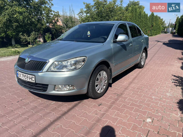 Зеленый Шкода Октавия, объемом двигателя 1.6 л и пробегом 208 тыс. км за 7500 $, фото 6 на Automoto.ua