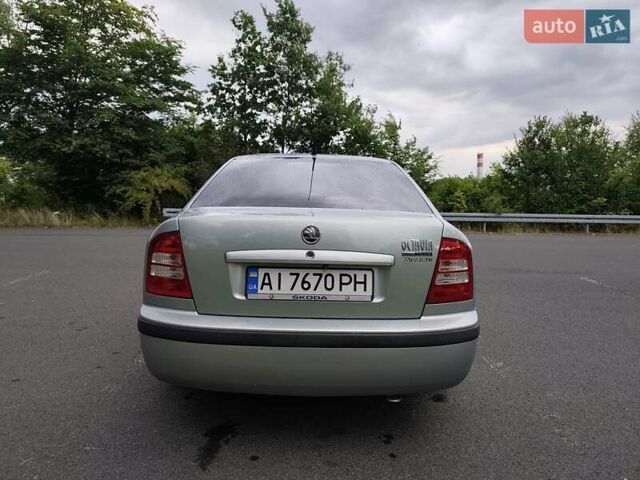 Зелений Шкода Октавія, об'ємом двигуна 1.6 л та пробігом 213 тис. км за 6300 $, фото 4 на Automoto.ua