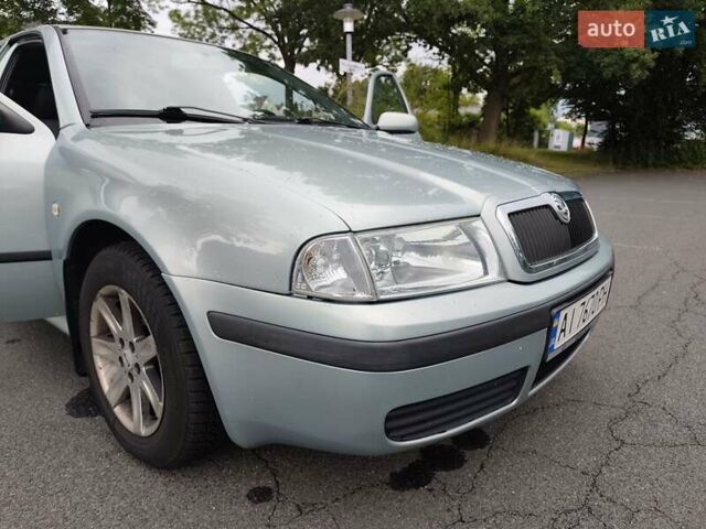 Зелений Шкода Октавія, об'ємом двигуна 1.6 л та пробігом 213 тис. км за 6300 $, фото 26 на Automoto.ua