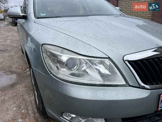 Зелений Шкода Октавія, об'ємом двигуна 1.6 л та пробігом 229 тис. км за 8500 $, фото 29 на Automoto.ua