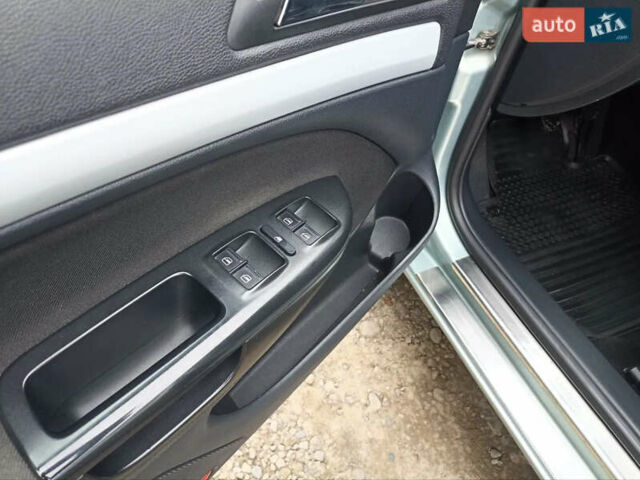 Зеленый Шкода Октавия, объемом двигателя 1.6 л и пробегом 178 тыс. км за 7350 $, фото 22 на Automoto.ua