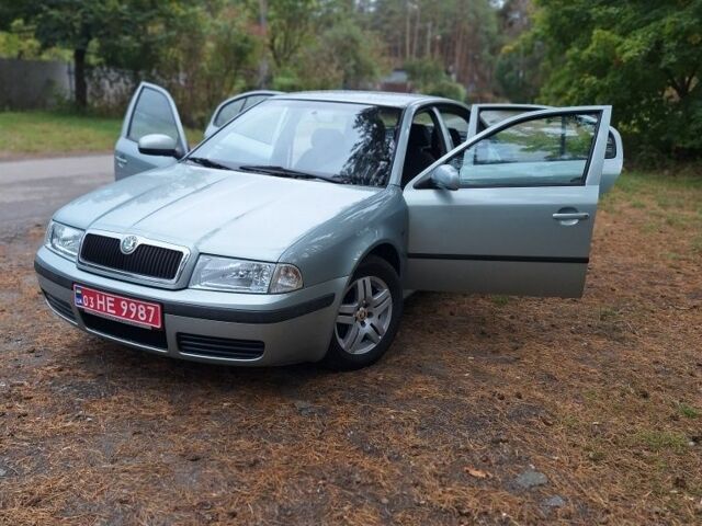 Зелений Шкода Октавія, об'ємом двигуна 1.6 л та пробігом 224 тис. км за 6450 $, фото 11 на Automoto.ua