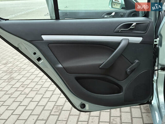 Зеленый Шкода Октавия, объемом двигателя 1.6 л и пробегом 199 тыс. км за 8777 $, фото 52 на Automoto.ua