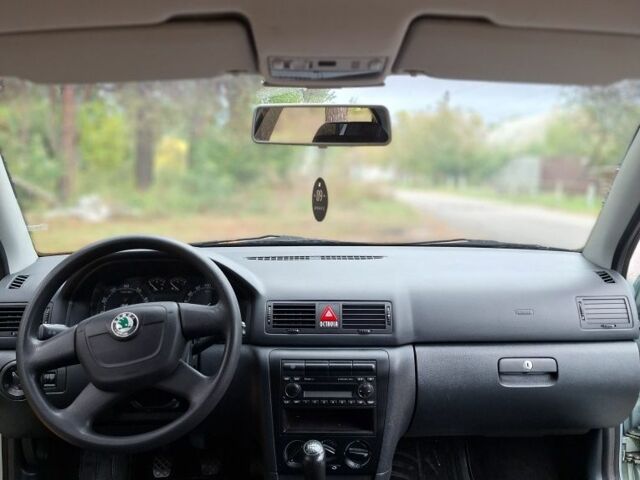 Зелений Шкода Октавія, об'ємом двигуна 1.6 л та пробігом 224 тис. км за 6450 $, фото 5 на Automoto.ua