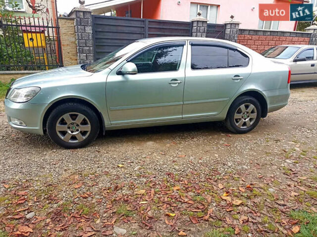 Зеленый Шкода Октавия, объемом двигателя 1.6 л и пробегом 178 тыс. км за 7350 $, фото 9 на Automoto.ua