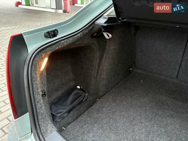 Зеленый Шкода Октавия, объемом двигателя 1.6 л и пробегом 199 тыс. км за 8777 $, фото 45 на Automoto.ua