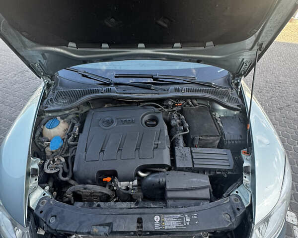 Зеленый Шкода Октавия, объемом двигателя 1.6 л и пробегом 384 тыс. км за 8500 $, фото 12 на Automoto.ua