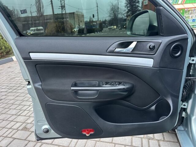 Зеленый Шкода Октавия, объемом двигателя 1.9 л и пробегом 270 тыс. км за 9100 $, фото 13 на Automoto.ua