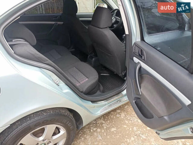 Зеленый Шкода Октавия, объемом двигателя 1.6 л и пробегом 178 тыс. км за 7350 $, фото 24 на Automoto.ua